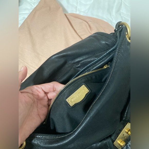 Authentic MIU MIU purse - Picture 8 of 12